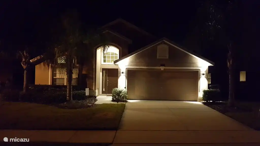 House of Orange in der Nacht