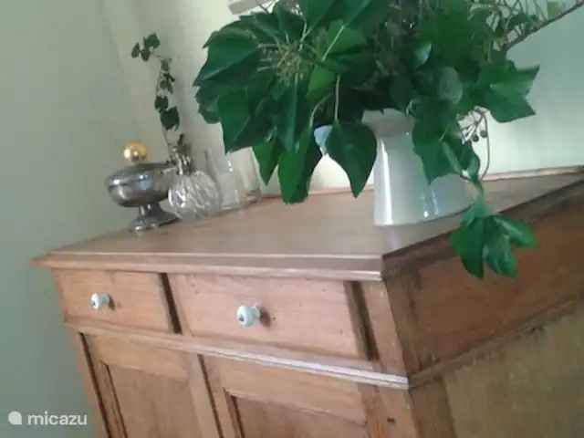 Les Deux Pins | France, Aisne, Vendresse-Beaulne - gîte / cottage Armoire à jeux