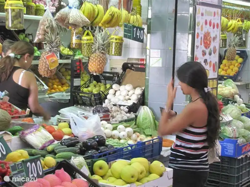 Almost every town in the Axarquia has a market