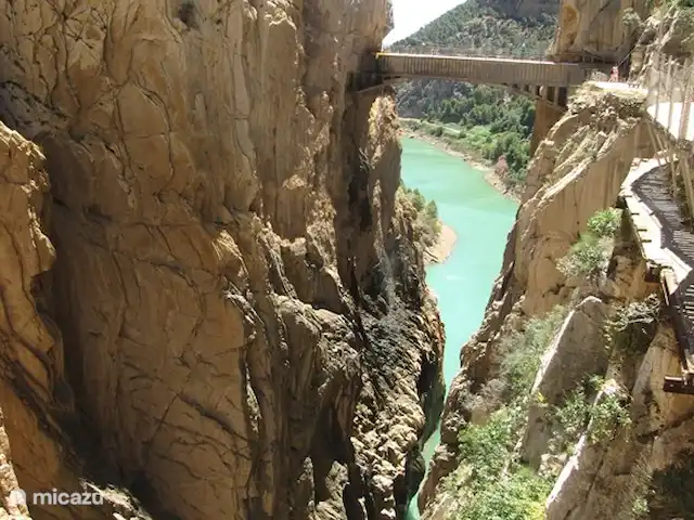 Casa Pimienta huren in Spanje, Andalusië, Velez-Malaga - villa Camenito del Rey: wandelen op hoogte, met fantastische uitzichten.