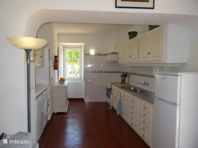 Location de Vacances Portugal, Algarve, Albufeira, maison de vacances - Quinta Elisabeth Cuisine avec lave-vaisselle et lave-linge