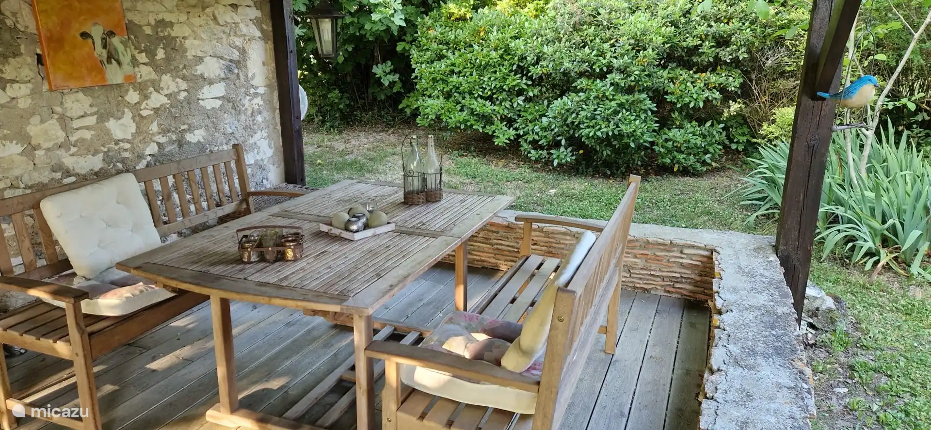 Covered terrace 