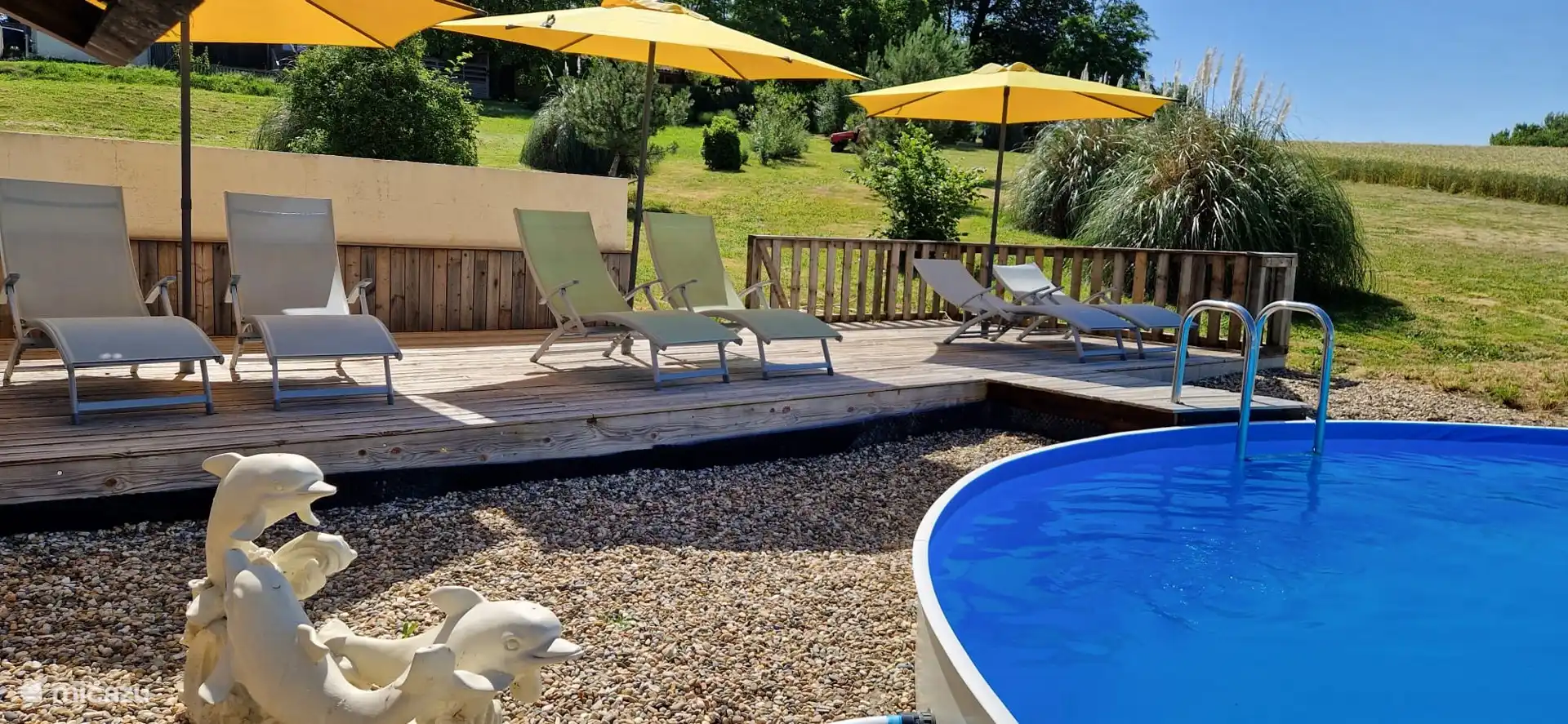 Terrace swimming pool 