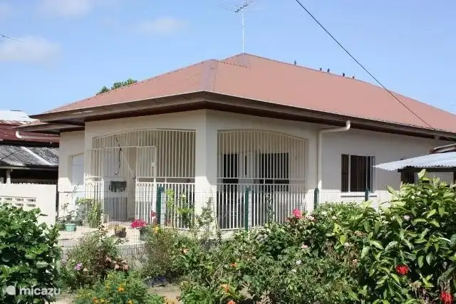 bungaló en Paramaribo, Surinam – Villa Promes