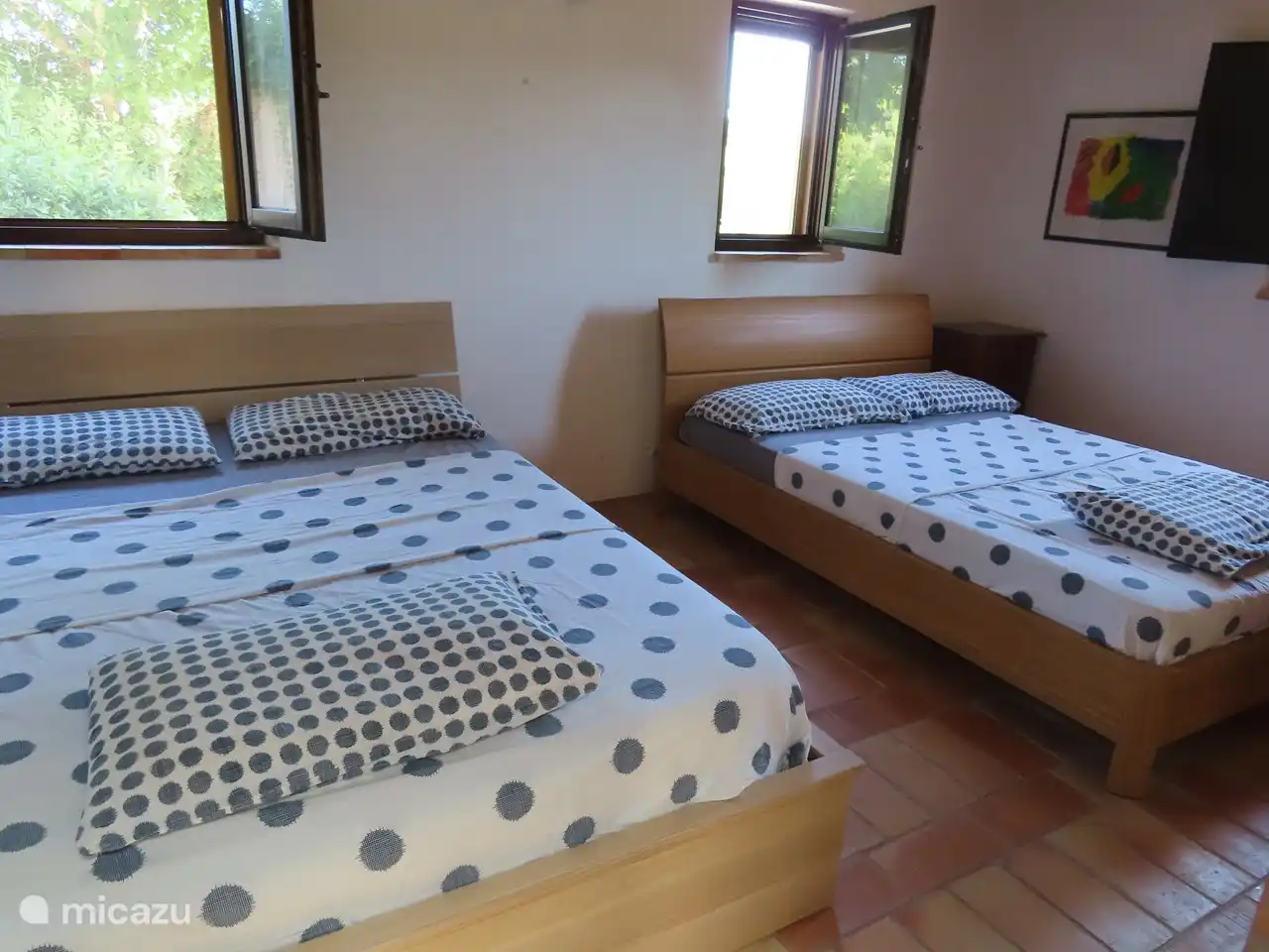 zweites Zimmer Cottage mit 2 Doppelbetten.