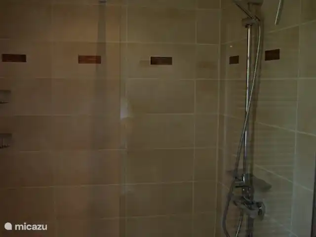 Thury | France, Yonne, Thury - maison de vacances Douche à l'italienne