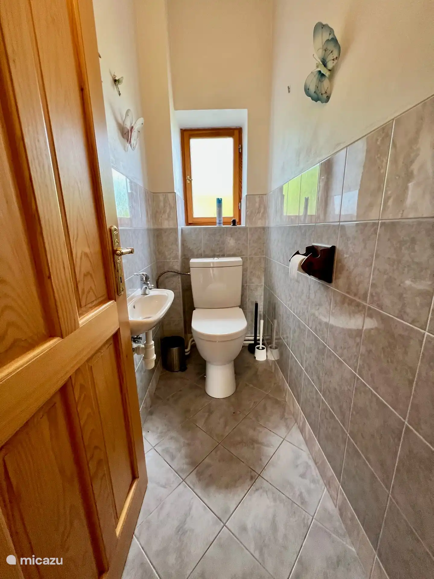 Aseo separado en la planta baja