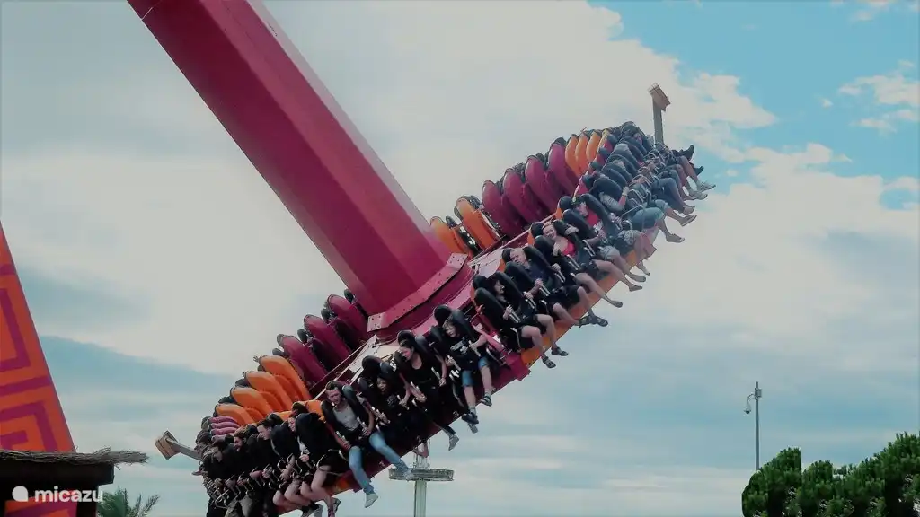 Das große Thema, Vergnügungspark TERRA MITICA. Nur 20 Minuten von der Wohnung entfernt.