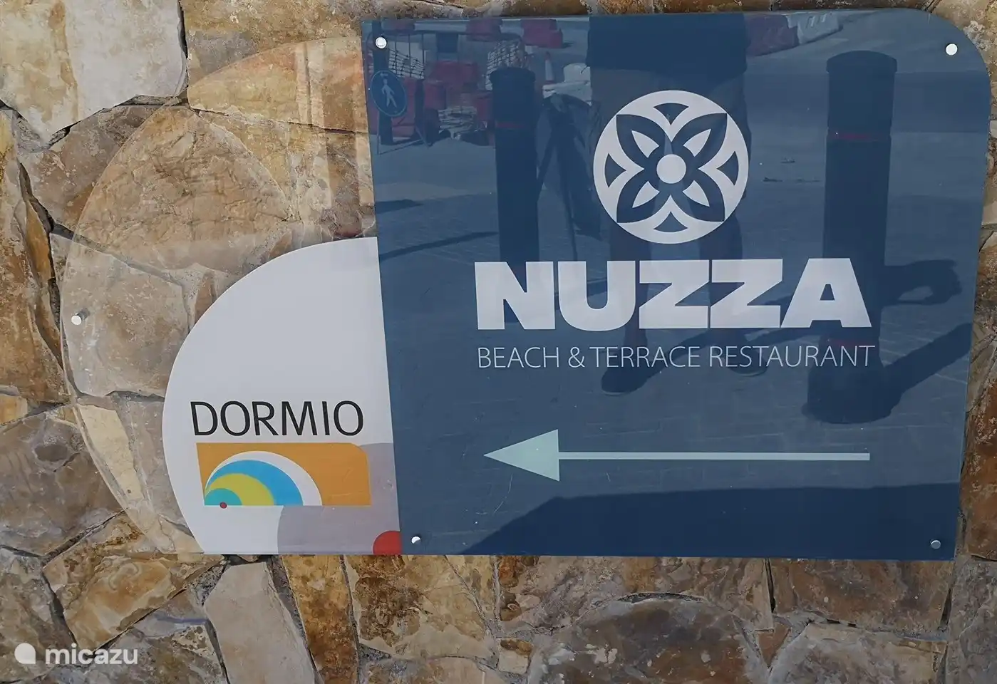 Der neueste Komplex bei unseren Nachbarn mit schönen Terrassen, Restaurant und Spa.