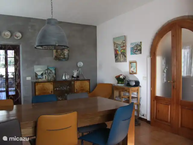 vakantiehuis huren in Italië, Umbrië, Panicale – Casa delle Rondini de woonkeuken