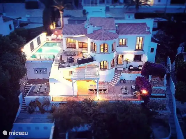 Villa Palma Real en España, Costa Blanca, Moraira - villa lado sur de la villa, el lado del mar