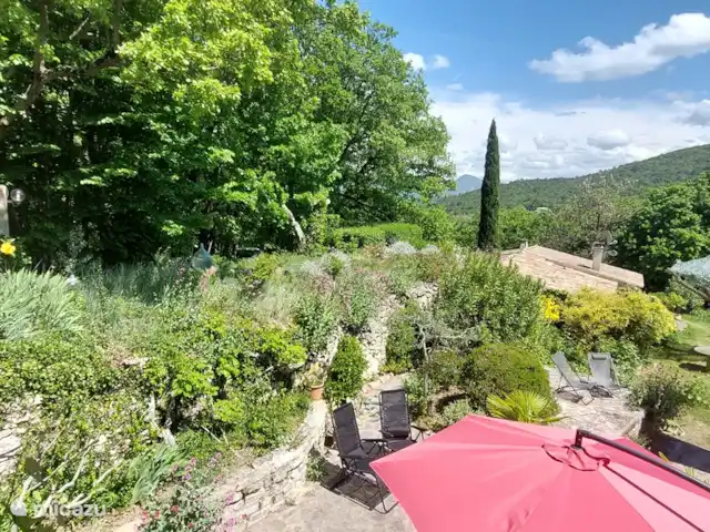 Location de Vacances France, Drôme, Le Poet-Laval, maison de vacances - Pierre à Feu