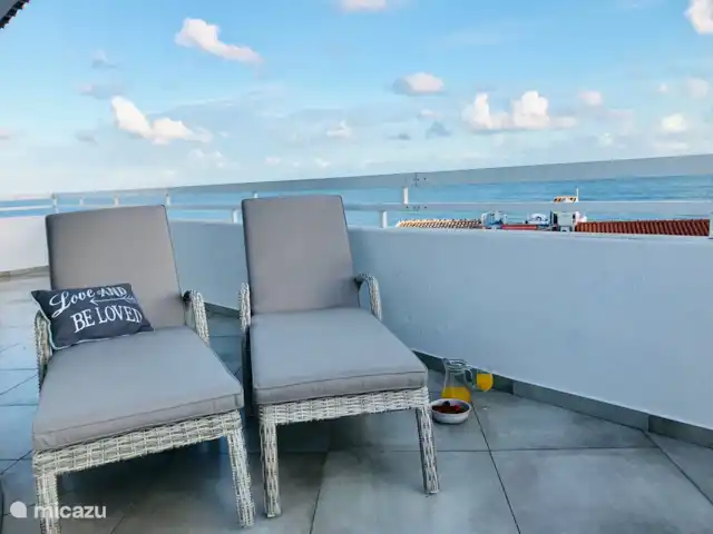 Maison Yvette | Portugal, Algarve, Albufeira - appartement Reposez-vous avec un livre sur nos transats.