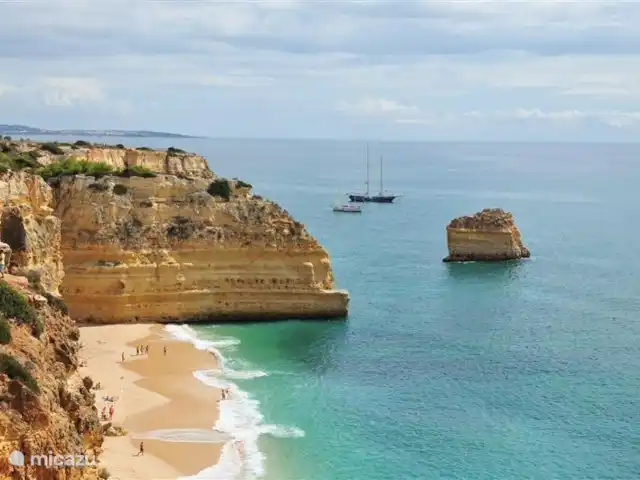 Maison Yvette | Portugal, Algarve, Albufeira - appartement tout le littoral il y a de petites plages confortables avec de beaux rochers