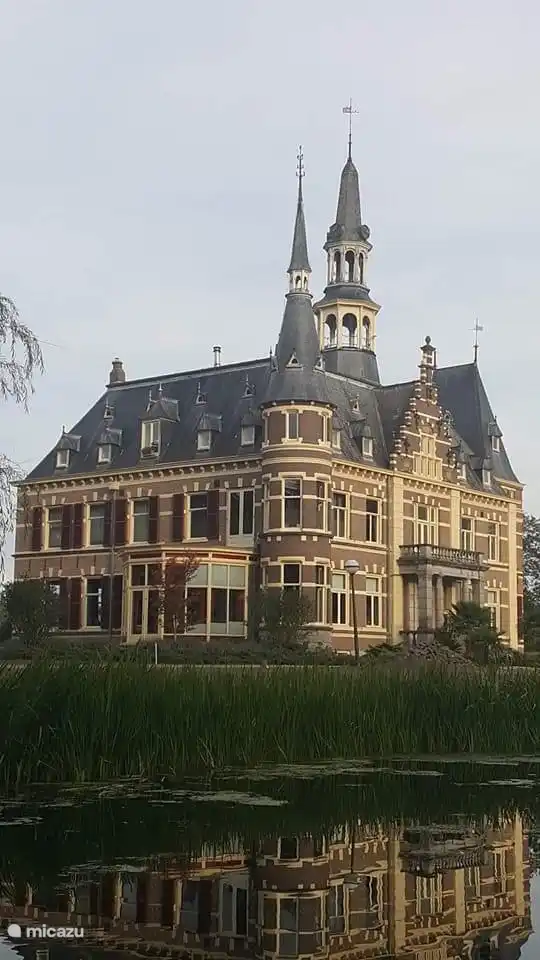 Schloss 'de Cloese' am Fluss 'de Berkel'