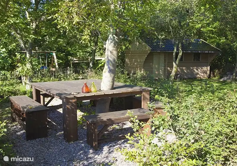 Eine große Familie Tabelle (9m2), einem der schönen Gartenterrassen