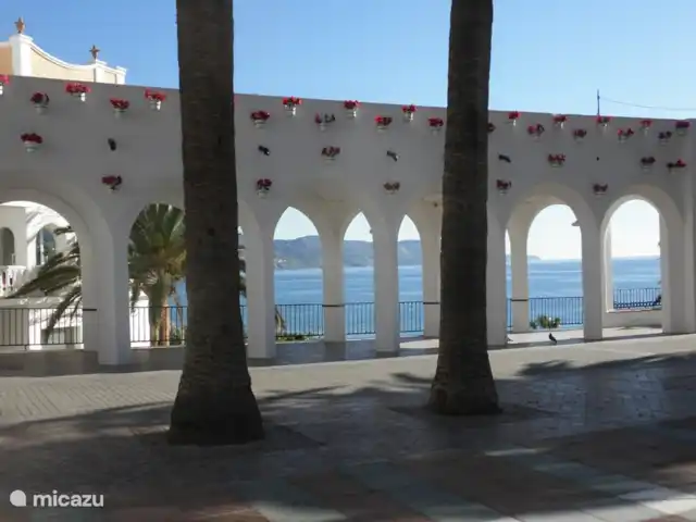 Vitoria Vue mer, piscine et aire de jeux | Espagne, Andalousie, Algarrobo - villa Bon voyage: Nerja, Balcon de Europa