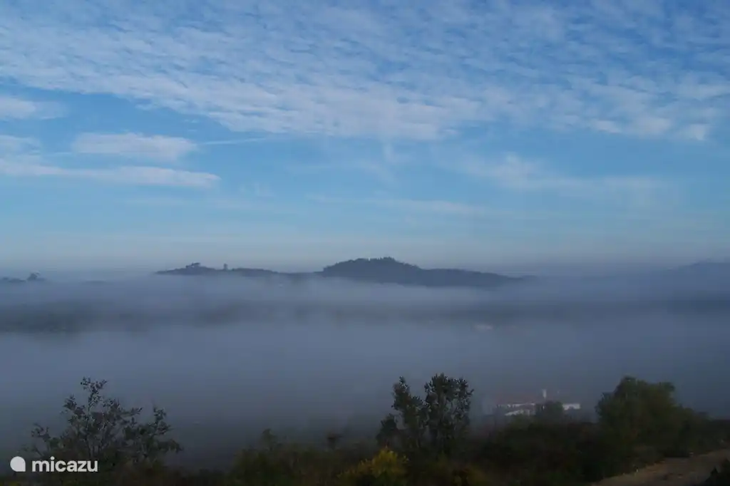 Winter in ZentralPortugal, eine wunderbare Zeit zum Wandern. Tagsüber viel Sonne und nachts kalt, was morgens für schöne Naturblicke sorgt.