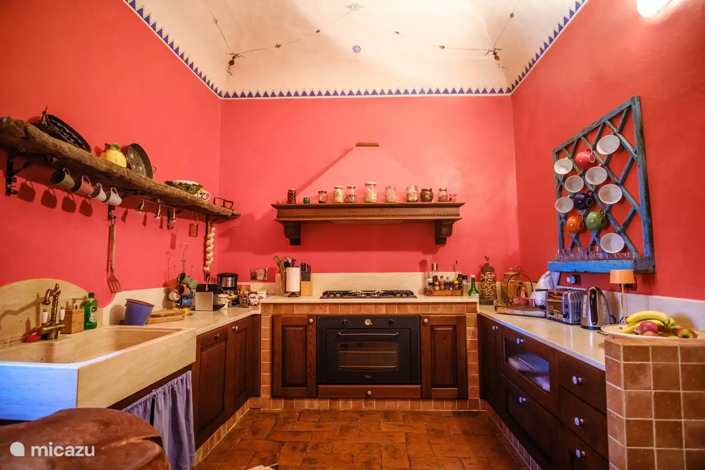 La característica cocina italiana roja.