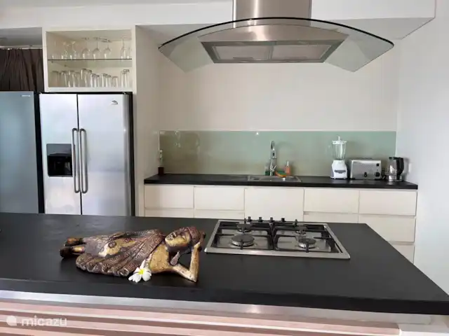 Residencia de la colina de Samuh en Indonesia, Bali, Amlapura - villa La cocina