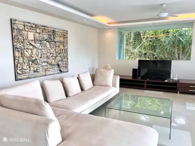 Residencia de la colina de Samuh en Indonesia, Bali, Amlapura - villa La sala de estar