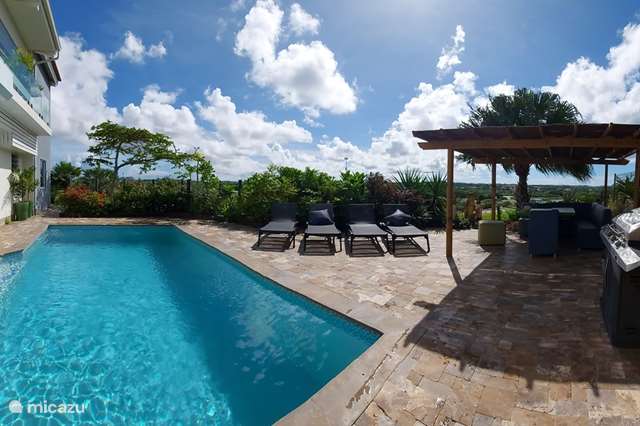 Vacation rental Curaçao, Curacao-Middle, Toni Kunchi - holiday house Het Catshuis SUN, SEA & COVID-PROOF