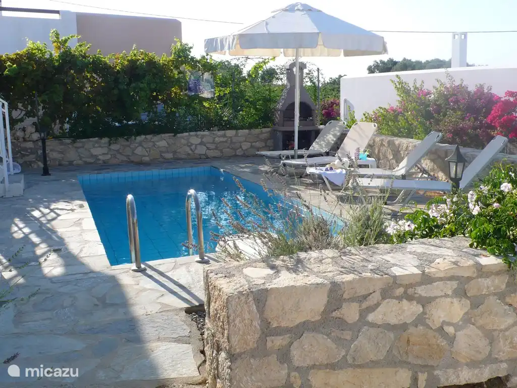 Genießen Sie am Pool