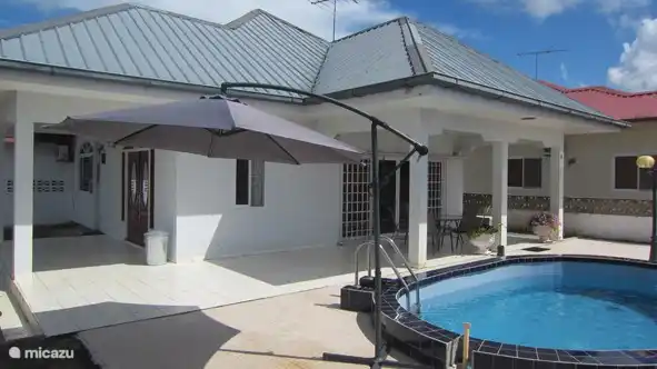Villa Villa Kwatta met Zwembad in Paramaribo, Paramaribo, Suriname