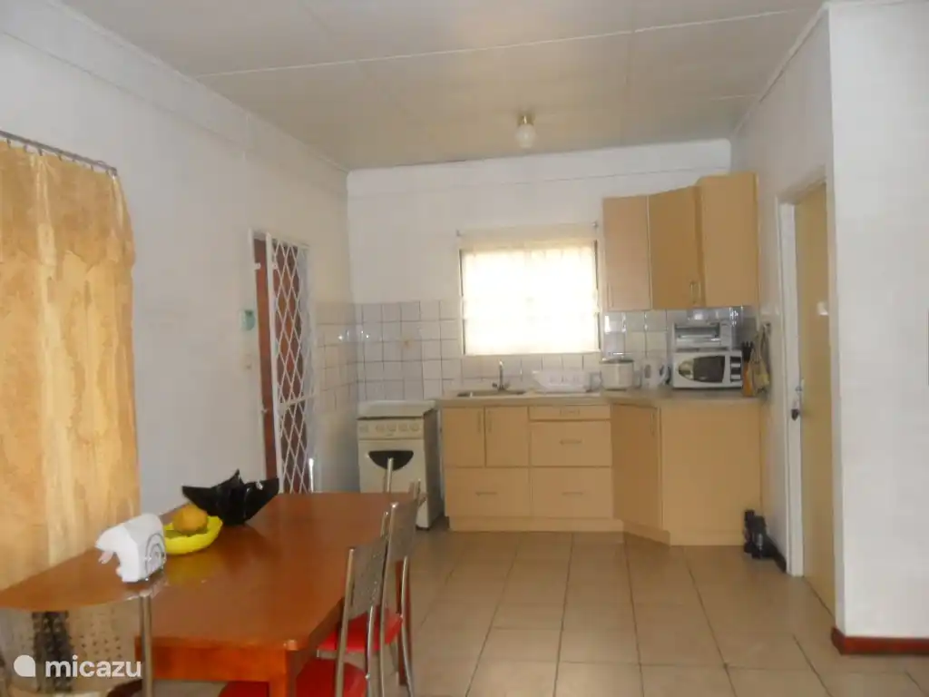 Kitchen dining table