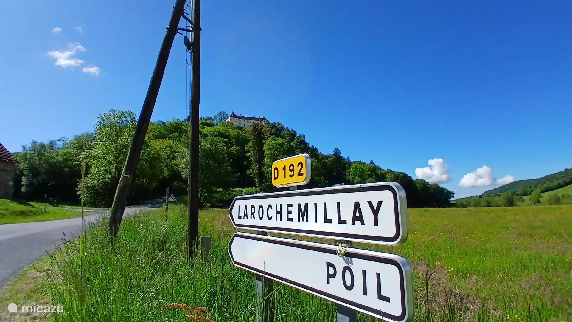 Het kasteel van Larochemillay (privé bezit).