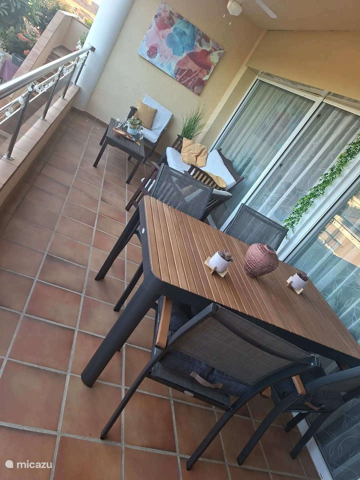 Spacious 6 person dining area on the terrace