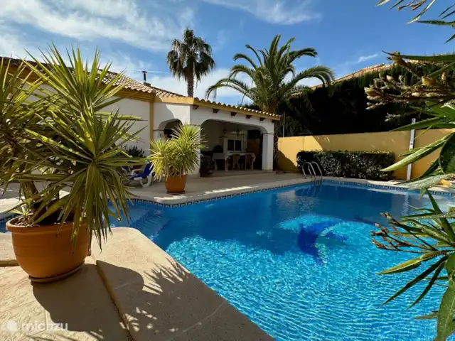 Casa Miantojo - Paix et Espace | Espagne, Costa Cálida, Mazarrón - villa Plantes méditerranéennes, intimité, jardin chaleureux en hiver avec de nombreux endroits ensoleillés. L'hivernage coûte moins cher que de rester à la maison.