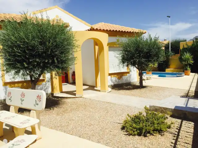 Casa Miantojo - Paix et Espace | Espagne, Costa Cálida, Mazarrón - villa Beaucoup d'espace autour de la maison. Casa Montana possède de nombreuses terrasses et de merveilleux endroits pour s'asseoir et se protéger du soleil.