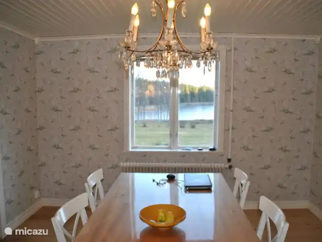 Alvsjo Herrgarden | Suède, Värmland, Filipstad - ferme Vue sur le lac depuis la salle à manger