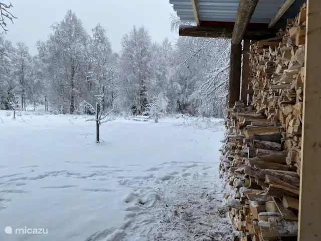 Alvsjo Herrgarden | Suède, Värmland, Filipstad - ferme Bûcher dans le jardin