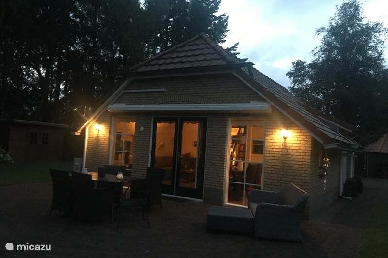 Vakantiehuis Nederland, Gelderland, Lunteren Bungalow Middelpunt van Nederland Met AIRCO