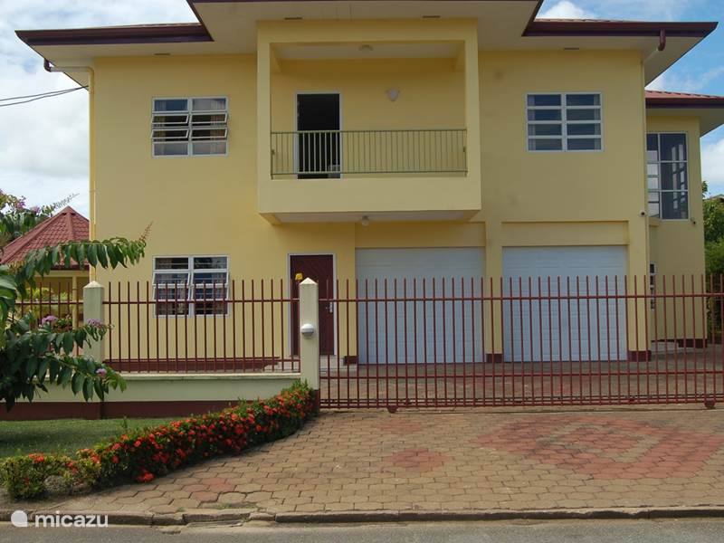 Maison de Vacances Suriname, Paramaribo, Paramaribo Villa Résidence Hémaro
