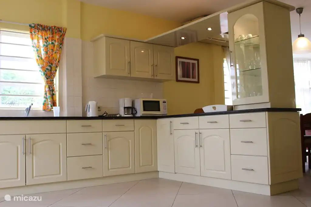 Luxurious kitchen. Equipped with hot water, 110 and 220 Volts