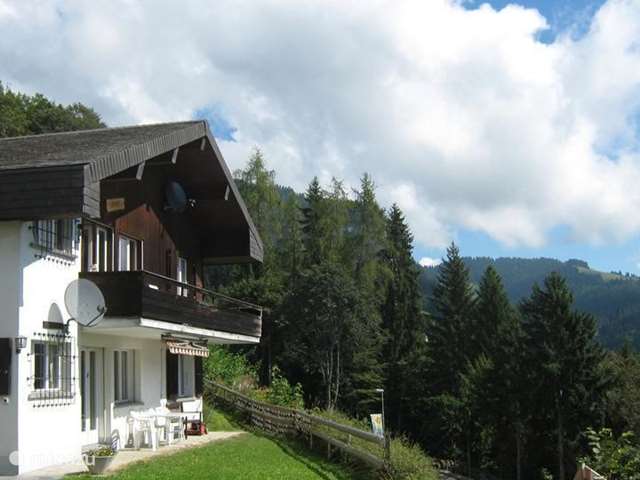 Vakantiehuis Zwitserland – chalet Chalet Urmel