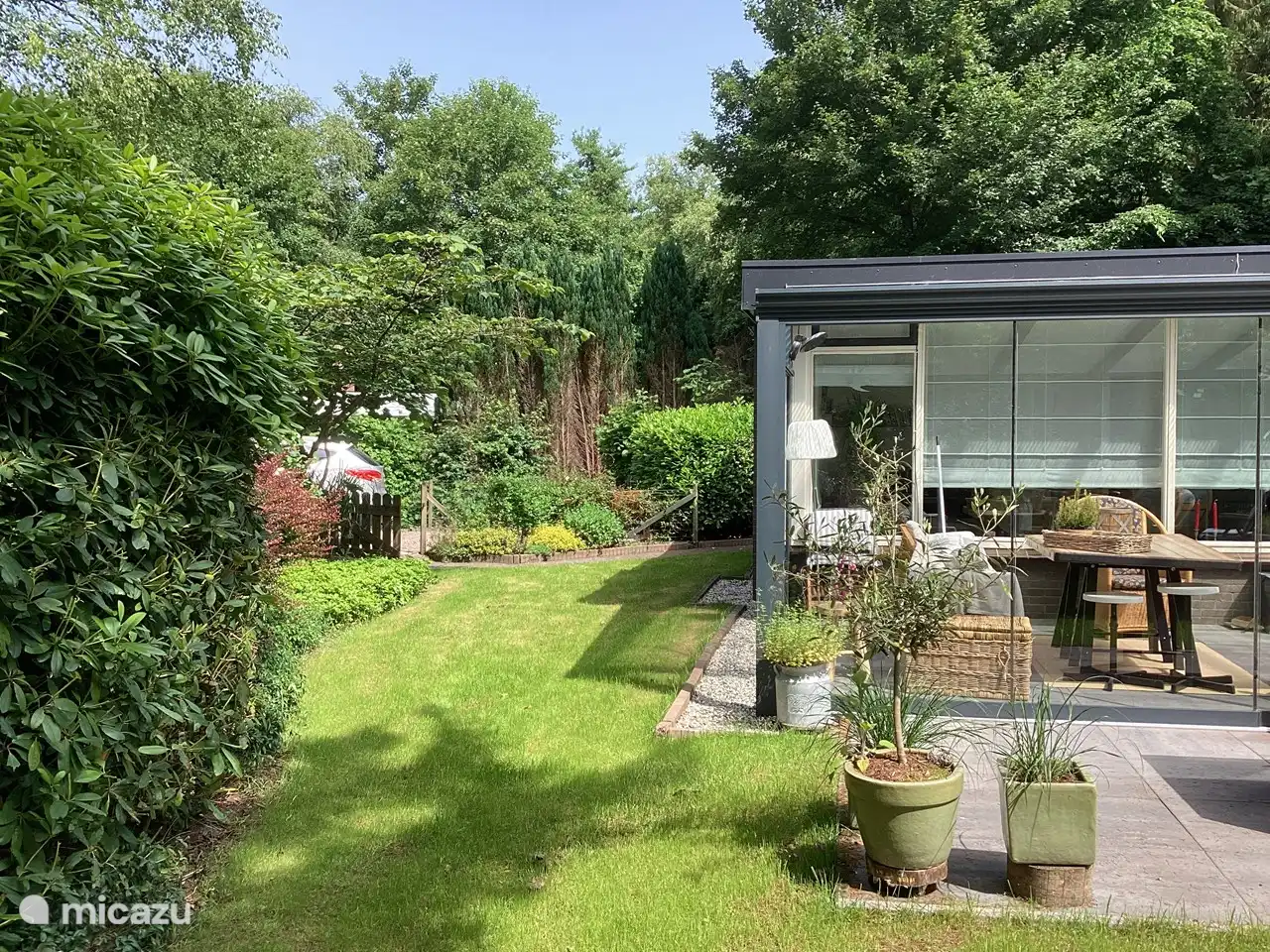 Großer Garten mit viel Privatsphäre