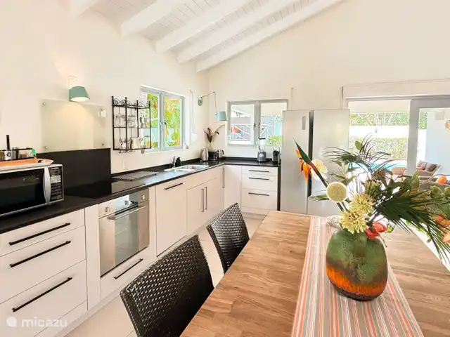 Villa Kas Orano | Curaçao, Banda Ariba (est), Jan Thiel - villa L’attrayant salon-salle à manger