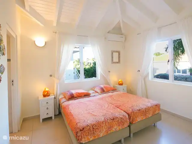 Villa Kas Orano | Curaçao, Banda Ariba (est), Jan Thiel - villa La plus grande chambre avec salle de bain attenante