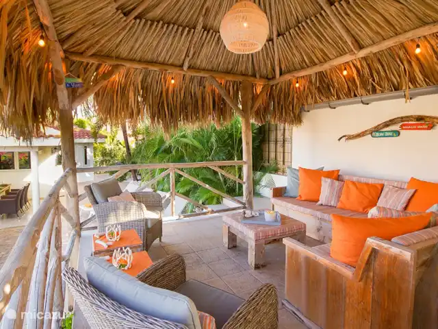 Villa Kas Orano | Curaçao, Banda Ariba (est), Jan Thiel - villa La terrasse palapa lounge pour se détendre