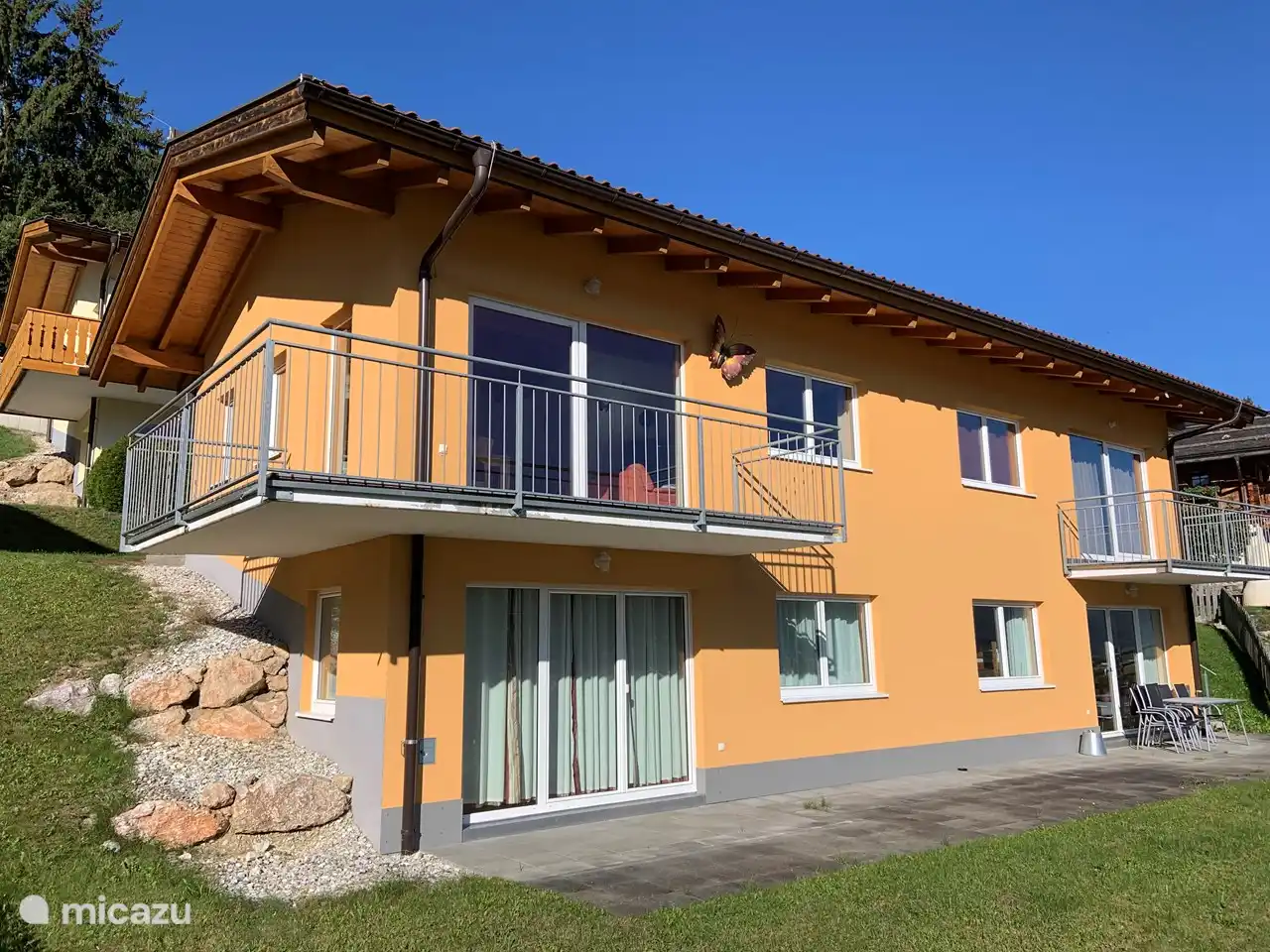 Die gesamte oberste Etage ist Haus-Myrte!