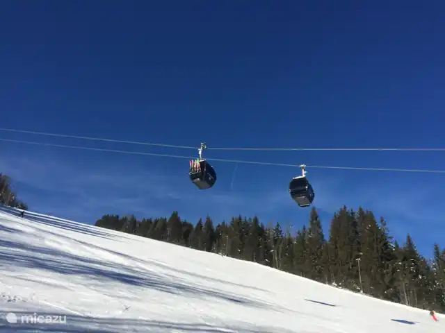 Haus-Myrte | Autriche, Salzburgerland, Flachau - appartement Les pistes de ski Achterjet à côté de l'appartement.