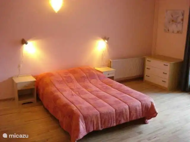 appartement huren in Frankrijk, Alpes-de-Haute-Provence, Allos – Les Bouleaux 2 Ruime slaapkamer