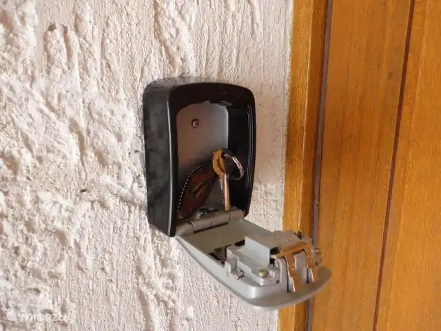 Location de Vacances France, Alpes-de-Haute-Provence, Allos, appartement - Les Bouleaux 3 Clé dans le coffre à clés