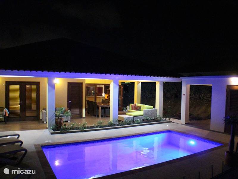 Holiday home in Curaçao, Banda Ariba (East), Villapark Flamboyan Villa Villa Gogorobi - with private pool