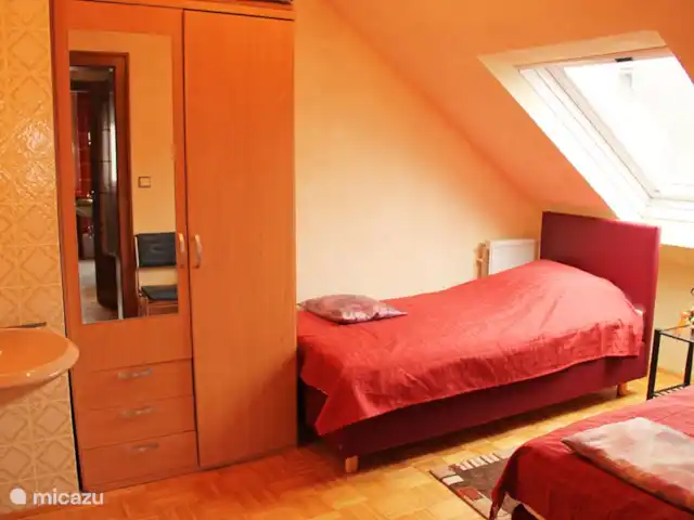 villa margarita en Alemania, Sauerland, Winterberg - villa Habitación 1 Por supuesto, esta habitación también tiene nuevas camas con somier.