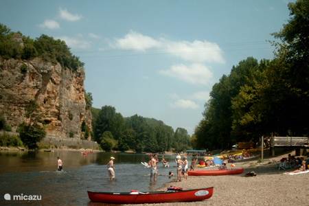 Canoeing on the Dordogne.